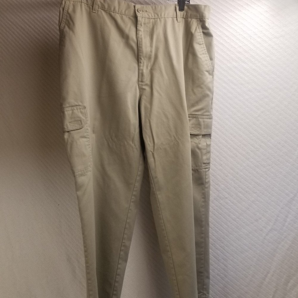 805 - Puritan 38W 29L Cargo Pants